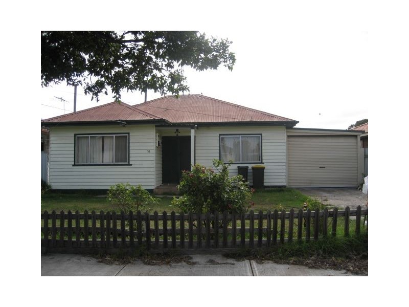 51 VIEW STREET, St Albans VIC 3021