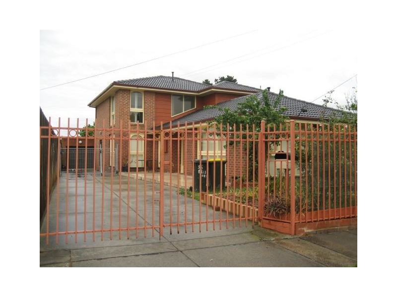55 BELFORT STREET, St Albans VIC 3021
