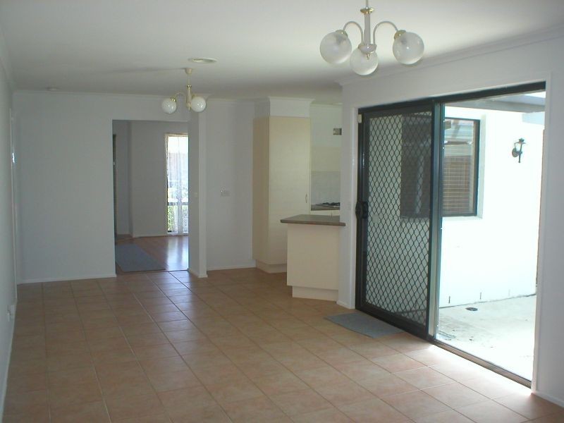 11 PALARA STREET, Delahey VIC 3037