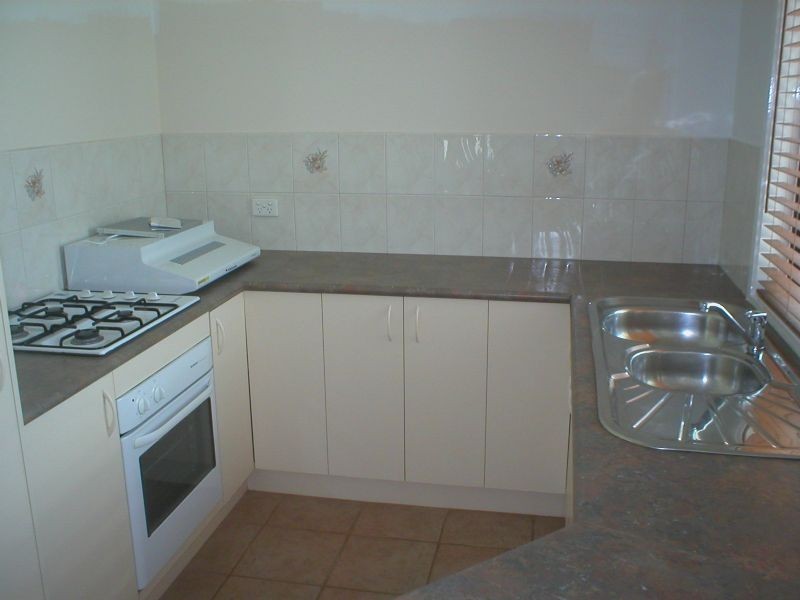 11 PALARA STREET, Delahey VIC 3037