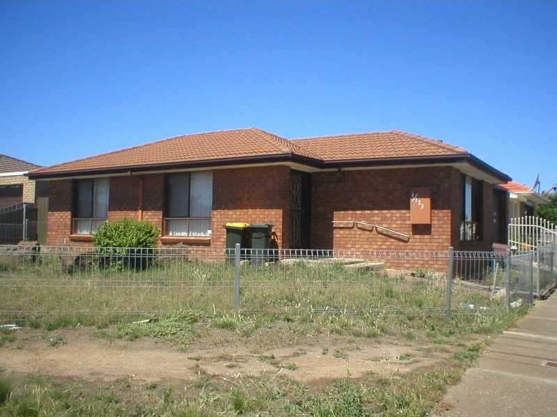 1/133 KURUNG DRIVE, Kings Park VIC 3021