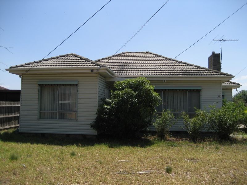 1/32 ELIZABETH STREET, St Albans VIC 3021