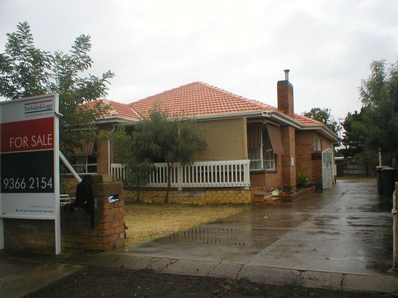 56 Perret Ave, St Albans VIC 3021