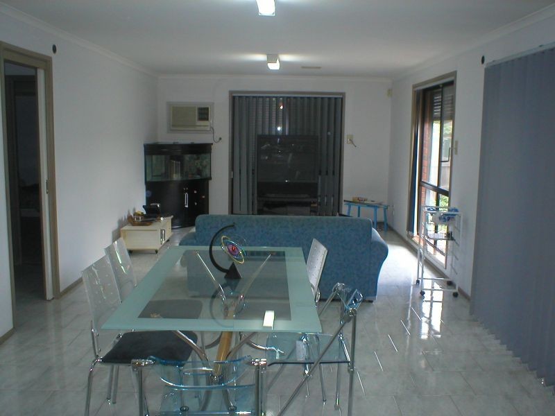 39 Wahgunyah, St Albans VIC 3021