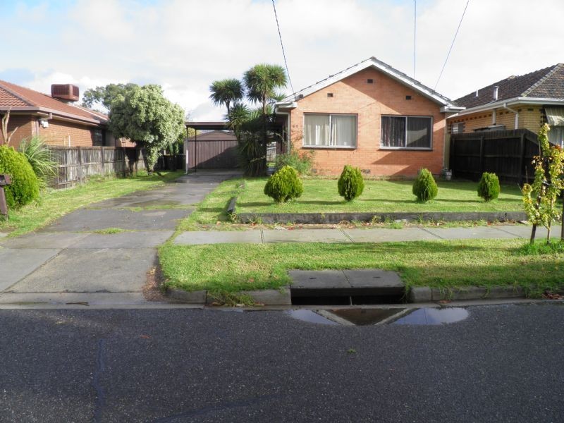 69 IVANHOE AVENUE, St Albans VIC 3021