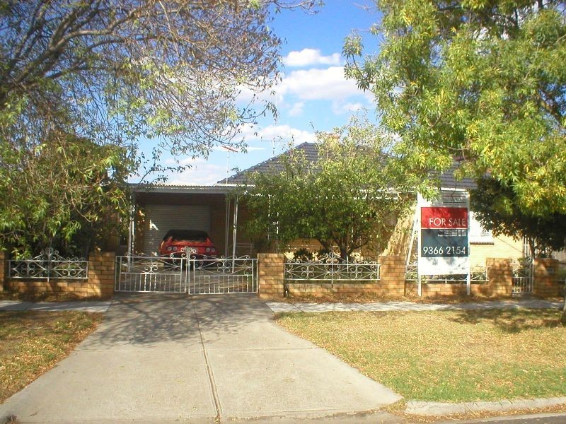 10 Kate Street, St Albans VIC 3021