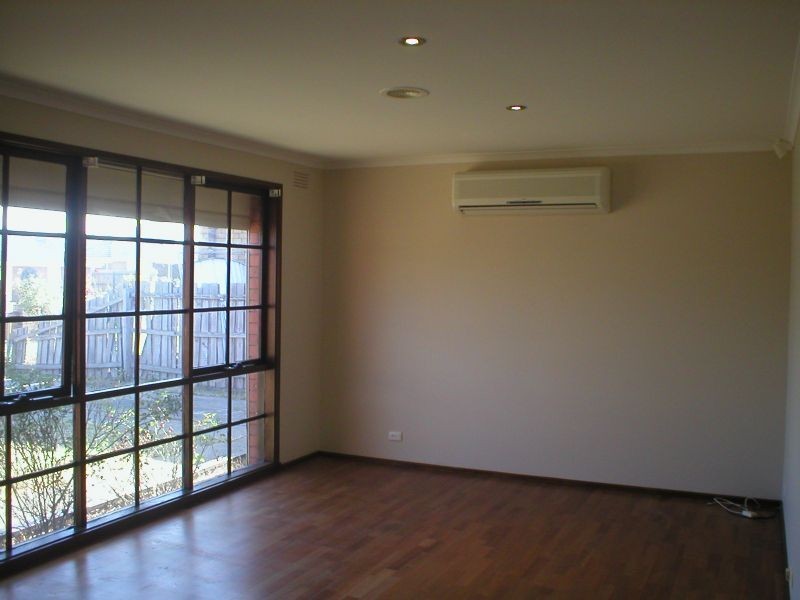 14 Marshall, St Albans VIC 3021