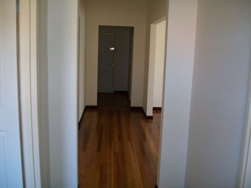 32 KODRE STREET, St Albans VIC 3021