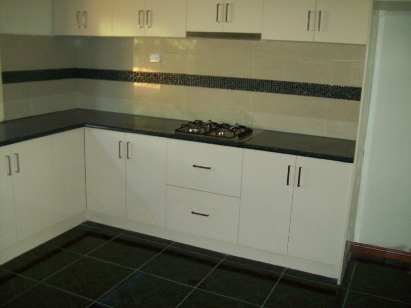 32 KODRE STREET, St Albans VIC 3021