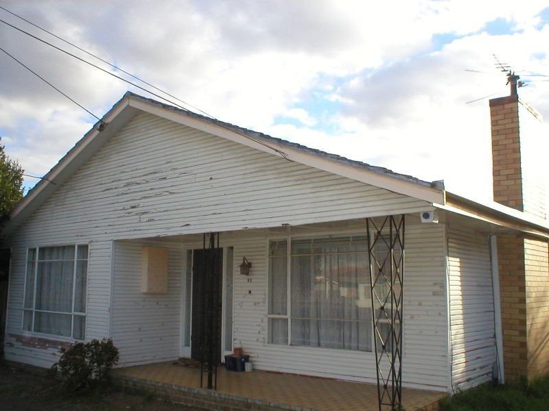 63 millawa avenue, St Albans VIC 3021