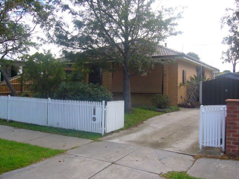 10 Camdale Parade, St Albans VIC 3021