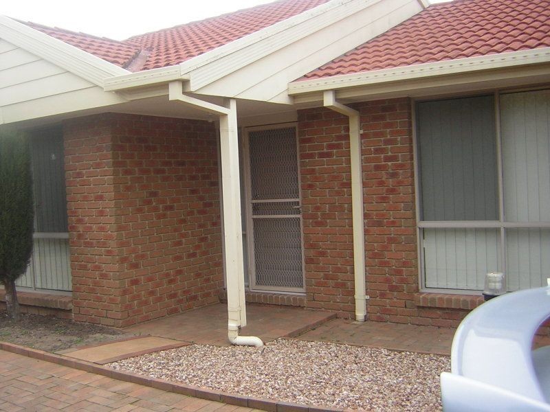 1/35 ELIZABETH, St Albans VIC 3021