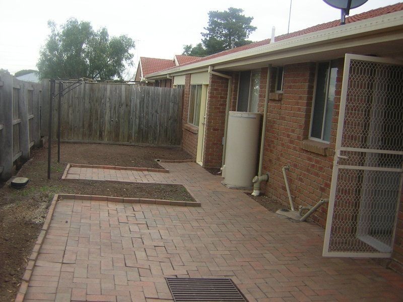 1/35 ELIZABETH, St Albans VIC 3021