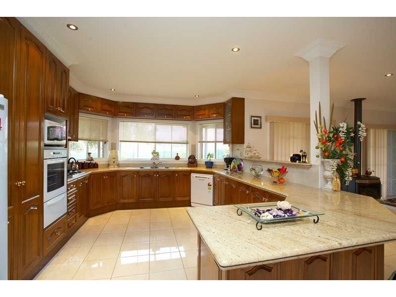 12 Stenson Road, Kealba VIC 3021