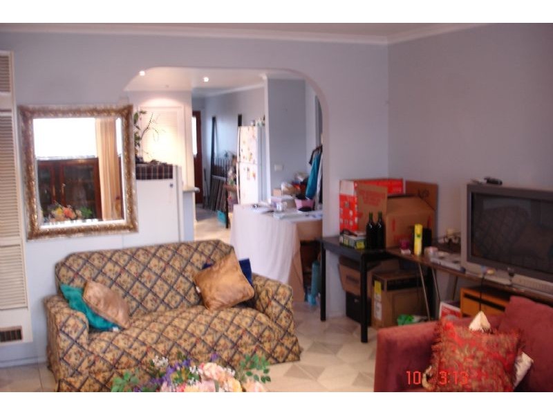 28 Currunghi Court, St Albans VIC 3021