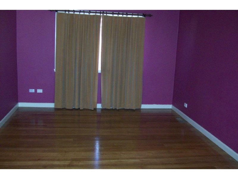 192 BIGGS STREET, St Albans VIC 3021