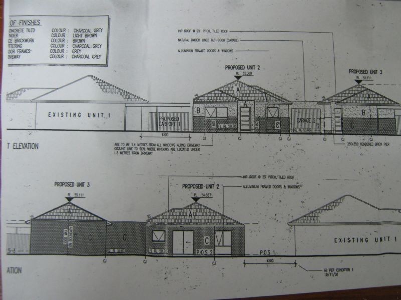 2/10  Albert Crescent, St Albans VIC 3021