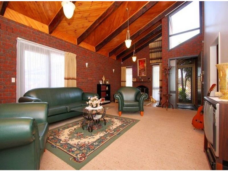 16 Lotis Court, Keilor Downs VIC 3038