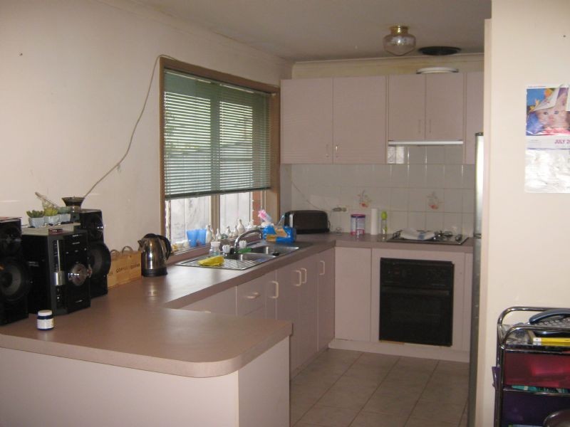 20 Shale Court, Delahey VIC 3037