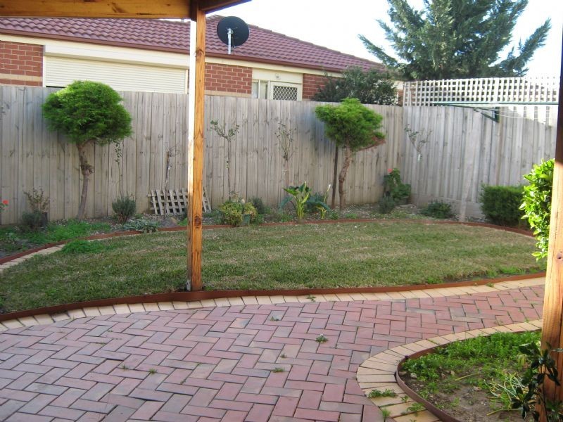 1 BIRCHWOOD WAY, Delahey VIC 3037