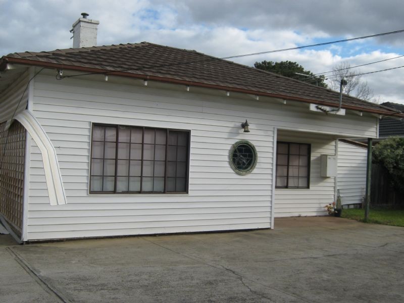 235 MAIN ROAD WEST, St Albans VIC 3021