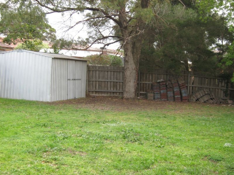 5 Tullaroop Court, St Albans VIC 3021