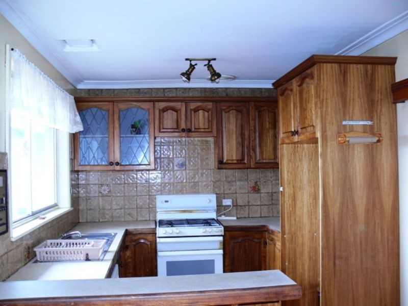 34 Kings Road, St Albans VIC 3021