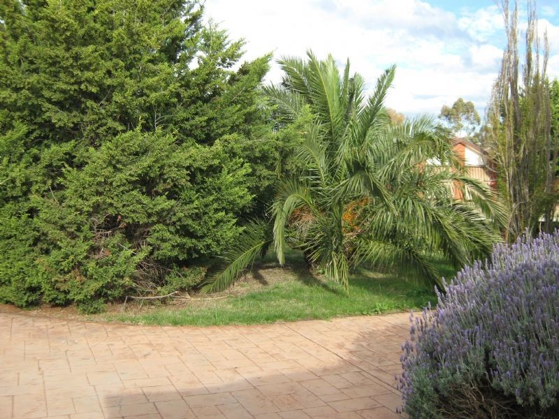 15 Lemco Walk, Delahey VIC 3037