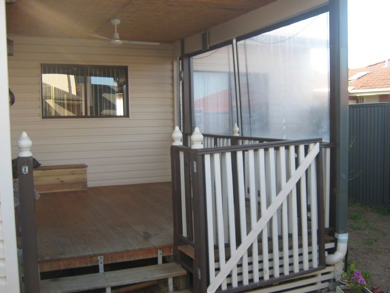 1/36 Bent Street, St Albans VIC 3021