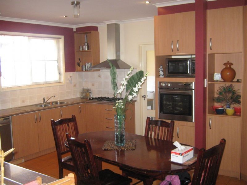 40 Diamond Avenue, St Albans VIC 3021