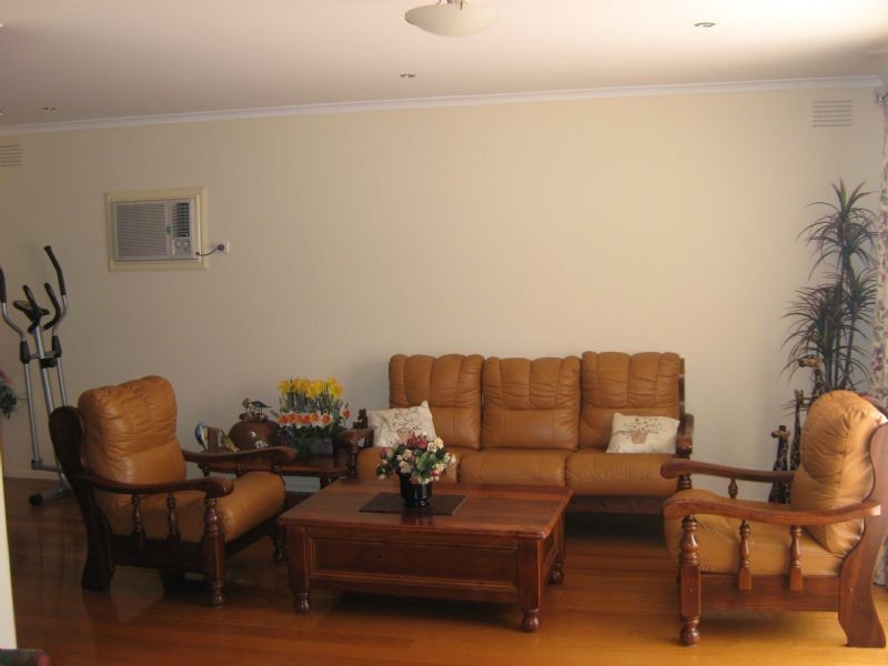 40 Diamond Avenue, St Albans VIC 3021