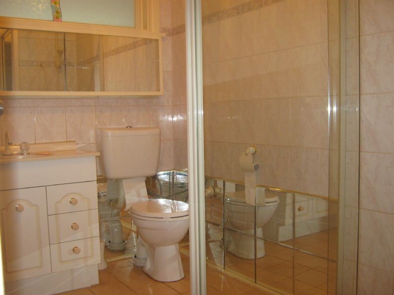 18 Harris Street, St Albans VIC 3021