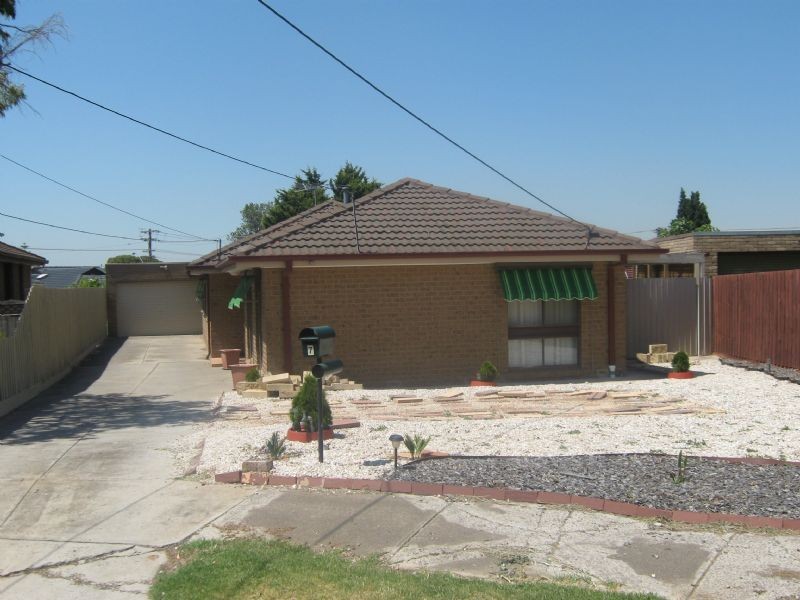 7 EVERTON COURT, St Albans VIC 3021