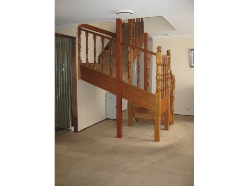 24 Lilly Pilly Crescent, Kings Park VIC 3021