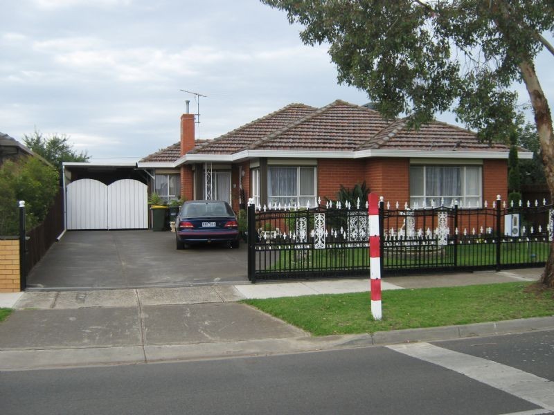 7 Larkspur Drive, St Albans VIC 3021