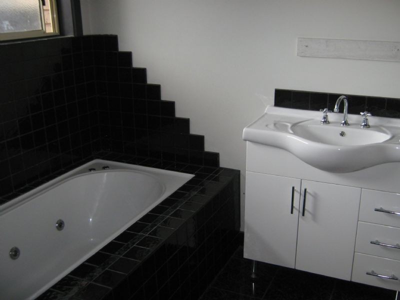 163 Taylors Road, St Albans VIC 3021