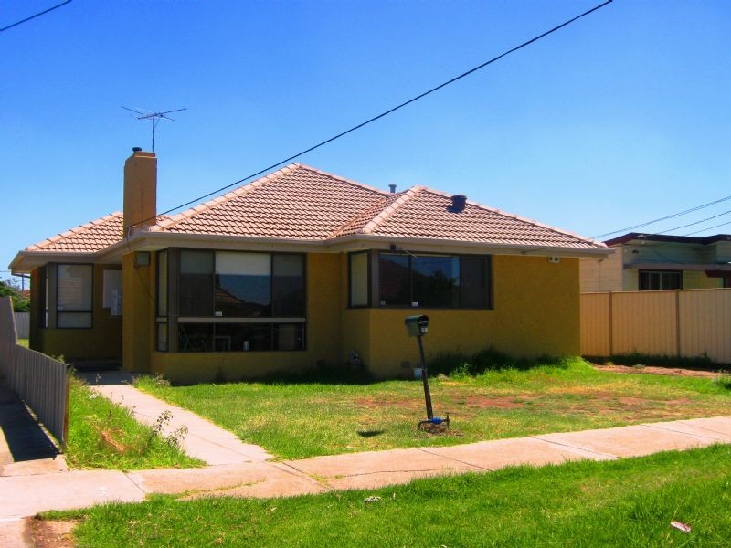 69 Oberon Avenue, St Albans VIC 3021