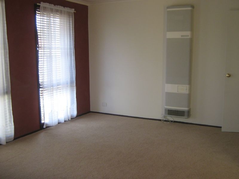 2 Opala Court, St Albans VIC 3021