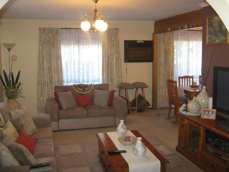 2 Axford Road, St Albans VIC 3021