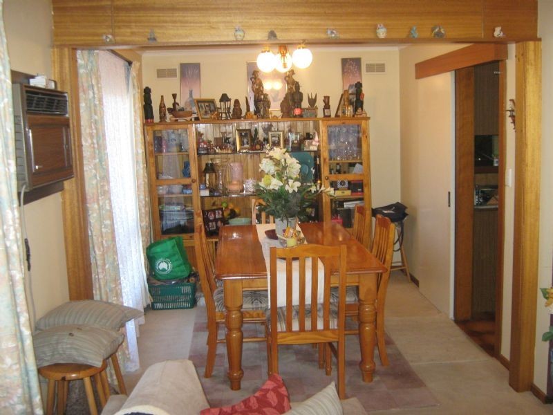 2 Axford Road, St Albans VIC 3021