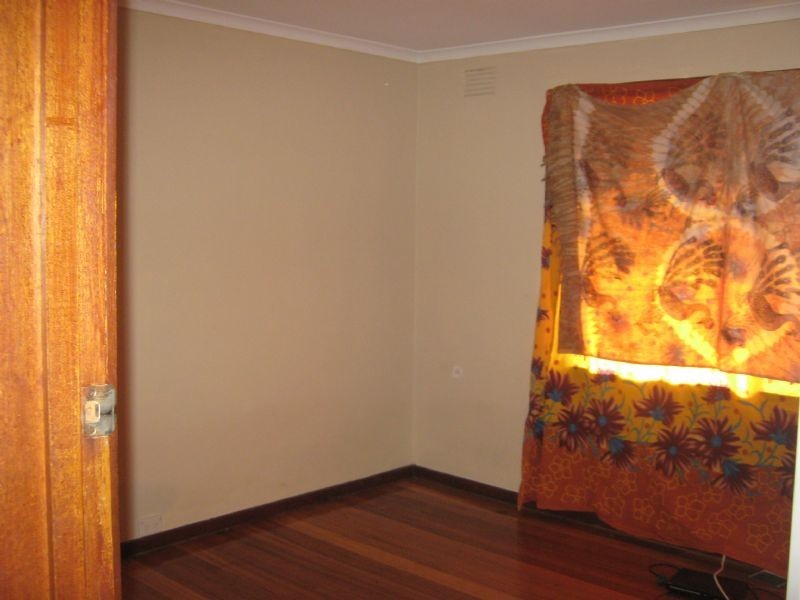 62A Biggs Street, St Albans VIC 3021