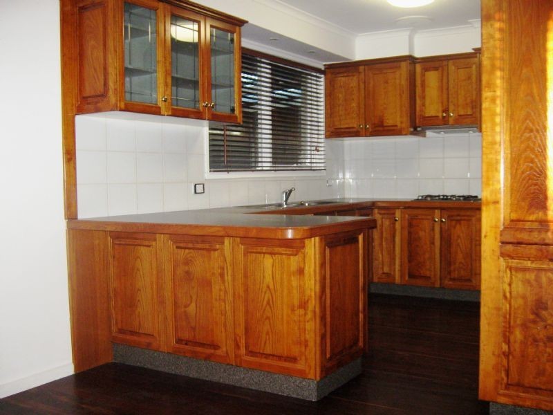 4 Embank Court, Kealba VIC 3021