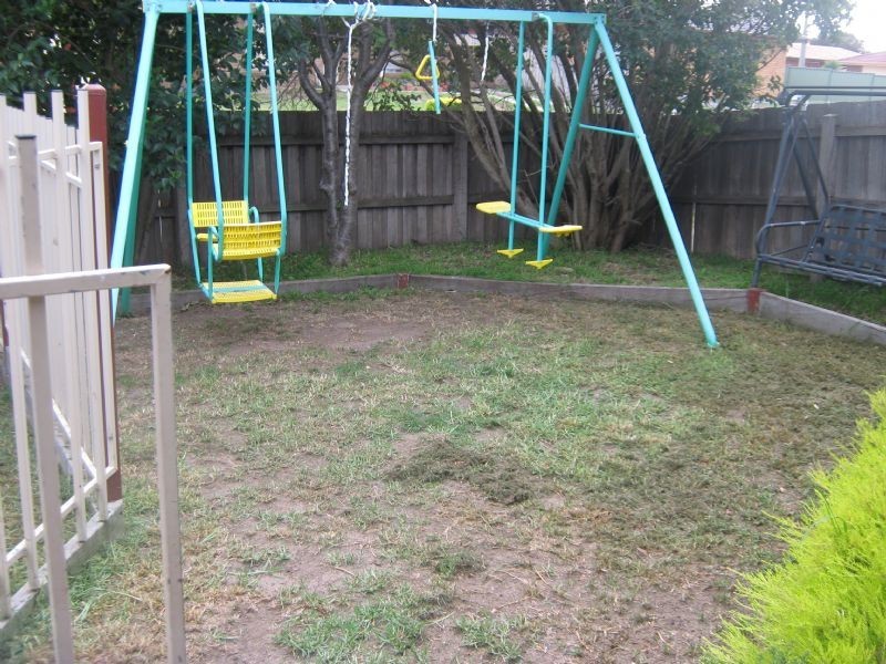 27 Axford Road, St Albans VIC 3021