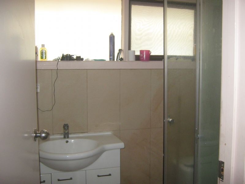 1/20 Adelaide Street, St Albans VIC 3021