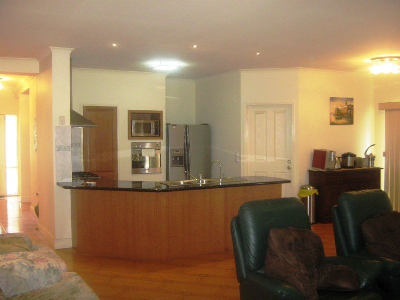 23 Moorland Road, Cairnlea VIC 3023