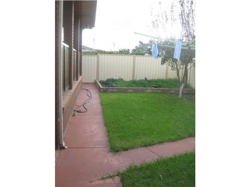 5 Ginifer Court, St Albans VIC 3021