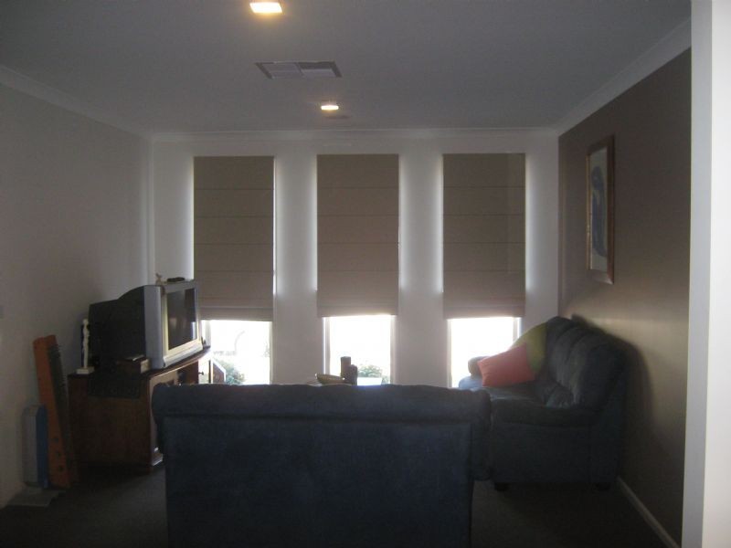 21 Howardson Circuit, St Albans VIC 3021