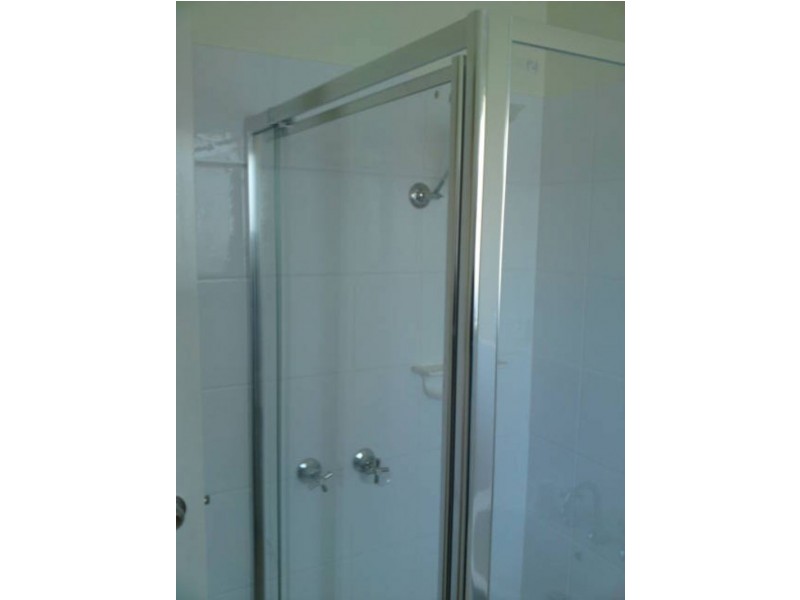 15 Lilly Pilly Crescent, St Albans VIC 3021