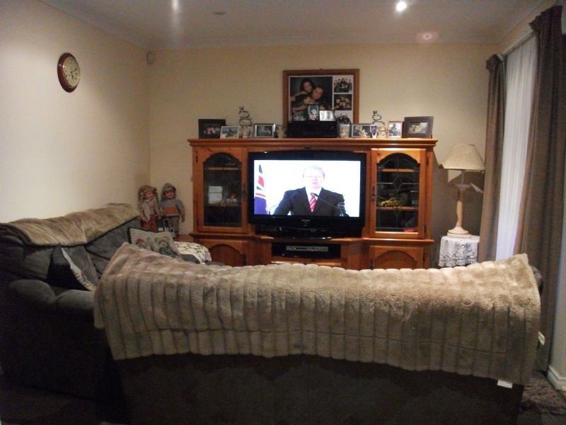 2 Walker Court, St Albans VIC 3021