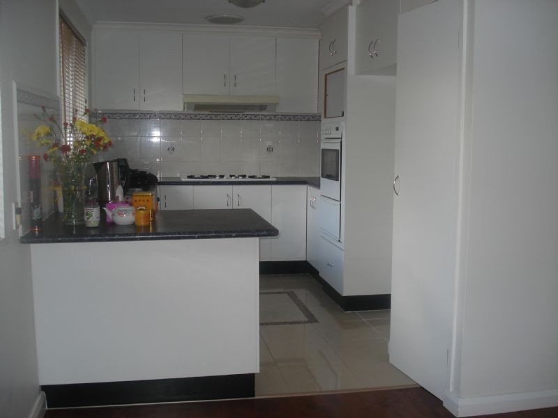 139 GILLESPIE ROAD, St Albans VIC 3021